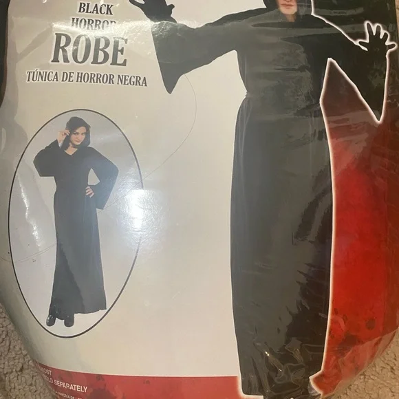 Black Horror Robe - Picture 3 of 5